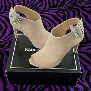 Karl Lagerfeld Paris Kimber Open Toe Kidsuede Booties